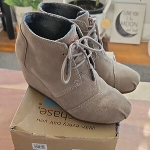 Toms Taupe Suede Wedge Booties